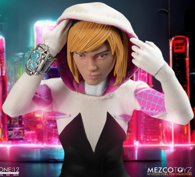 Ghost Spider (Spider-Gwen) One:12 Collective | Marvel | Mezco Toyz