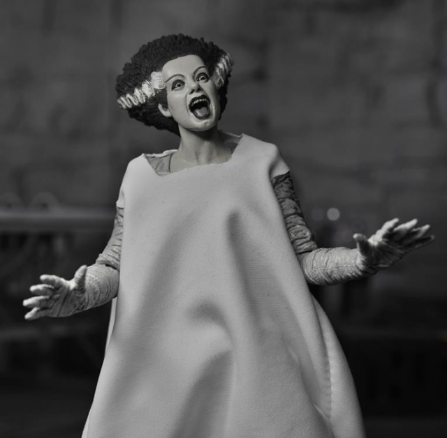 Bride of Frankenstein Black and White Version 7-inch Scale | Bride of Frankenstein (1935) | NECA
