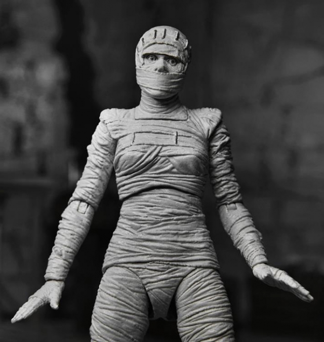 Bride of Frankenstein Black and White Version 7-inch Scale | Bride of Frankenstein (1935) | NECA