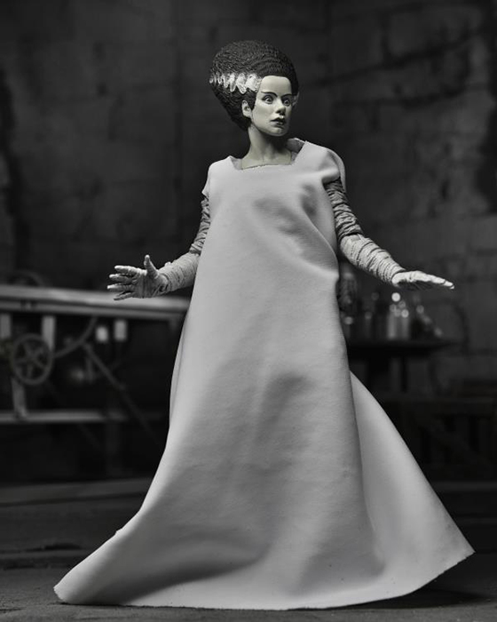 Bride of Frankenstein Black and White Version 7-inch Scale | Bride of Frankenstein (1935) | NECA