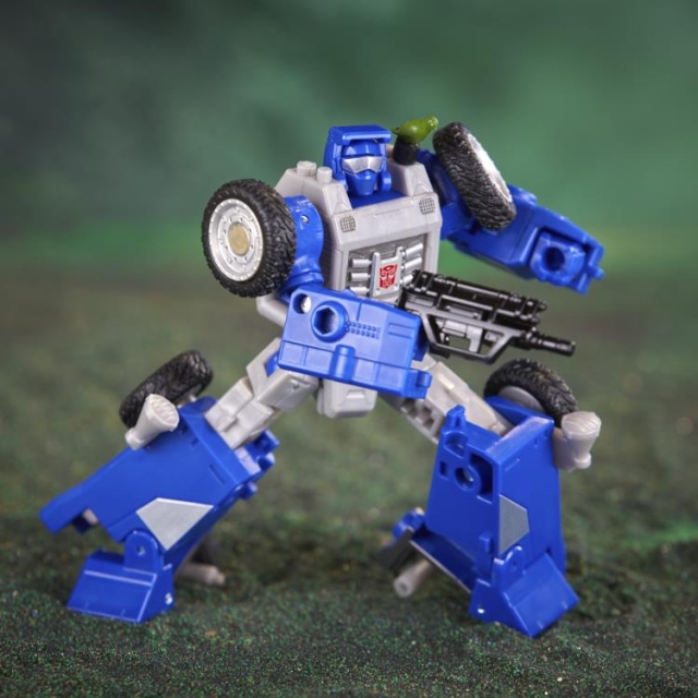 Beachcomber and Paradise Parakeet Legacy Deluxe Class | Transformers: Legacy Evolution