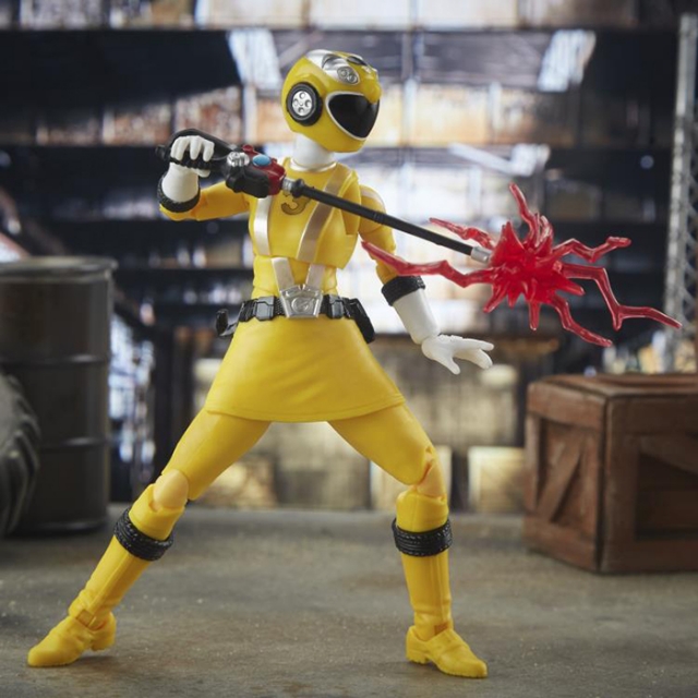 Yellow Ranger 6-inch Scale Lightning Collection | Power Rangers RPM | Hasbro