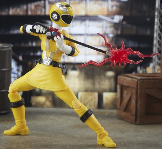 Yellow Ranger 6-inch Scale Lightning Collection | Power Rangers RPM | Hasbro