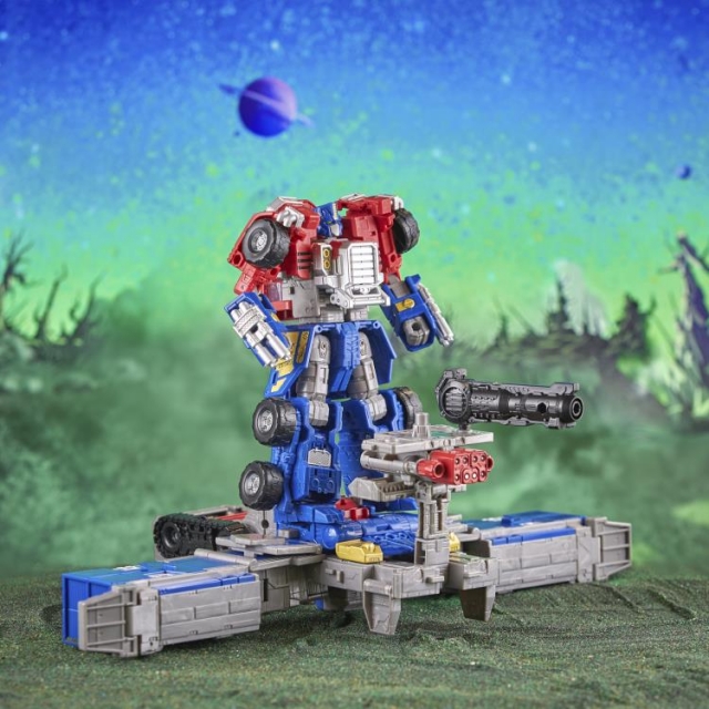 Commander Armada Universe Optimus Prime Legacy Leader Class | Transformers Generations Legacy