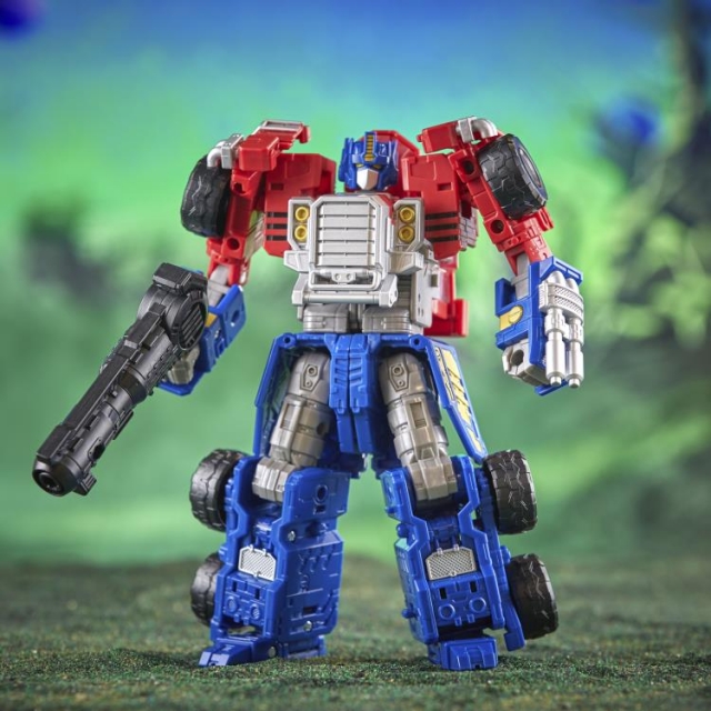 Commander Armada Universe Optimus Prime Legacy Leader Class | Transformers Generations Legacy