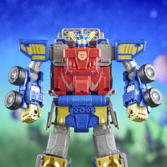 Commander Armada Universe Optimus Prime Legacy Leader Class | Transformers Generations Legacy