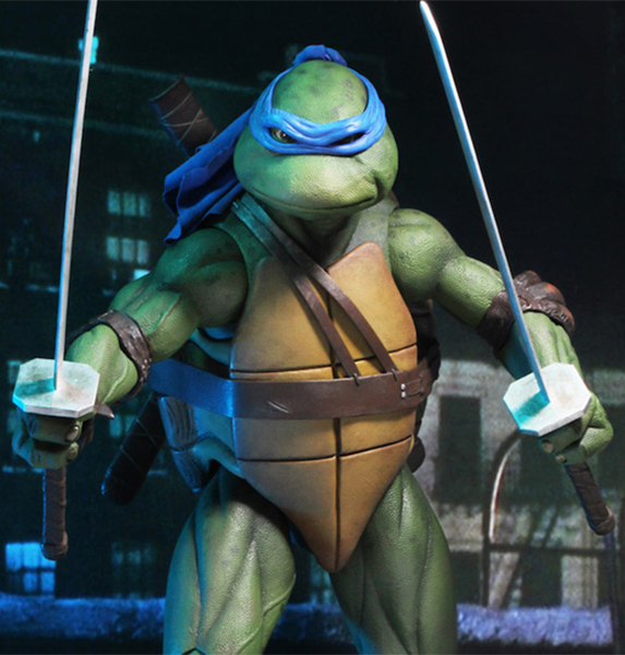 Leonardo 1/4 Scale | Teenage Mutant Ninja Turtles (1990 Movie) | NECA