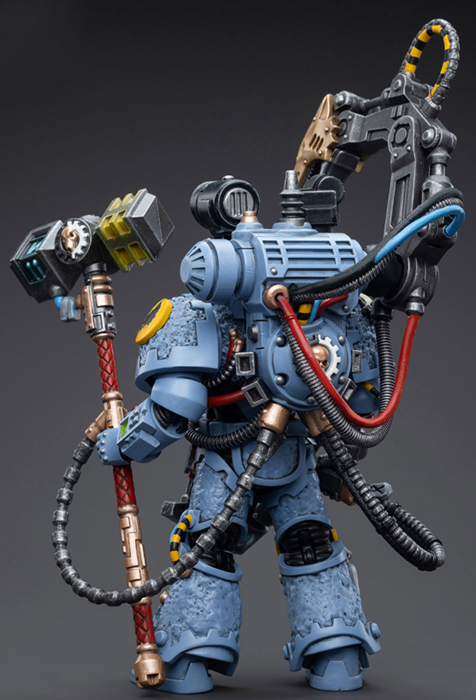 Space Wolves Iron Priest Jorin Fellhammer 1/18 Scale | Warhammer 40K | Joy Toy