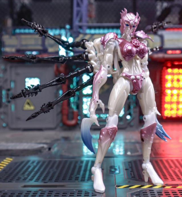 BWM-08W Metal Spider Pink Version | TransArt