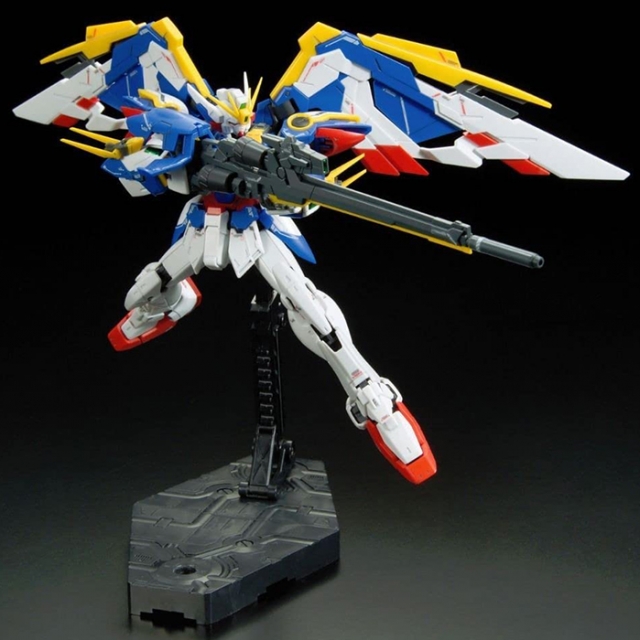 Wing Gundam EW Real Grade 1/144 Scale Model Kit | Gundam Wing: Endless Waltz | Bandai Spirits
