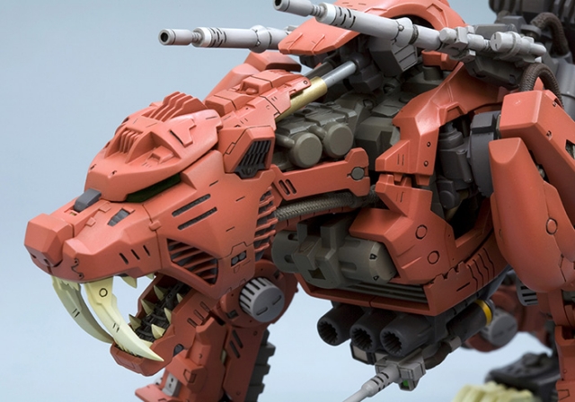 EZ-016 Saber Tiger Marking Plus Version Model Kit 1/72 Scale | Zoids Highend Master Model | Kotobukiya 