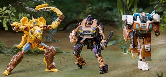 Jungle Mission 3-Pack Deluxe Class | Transformers Generations Buzzworthy Bumblebee