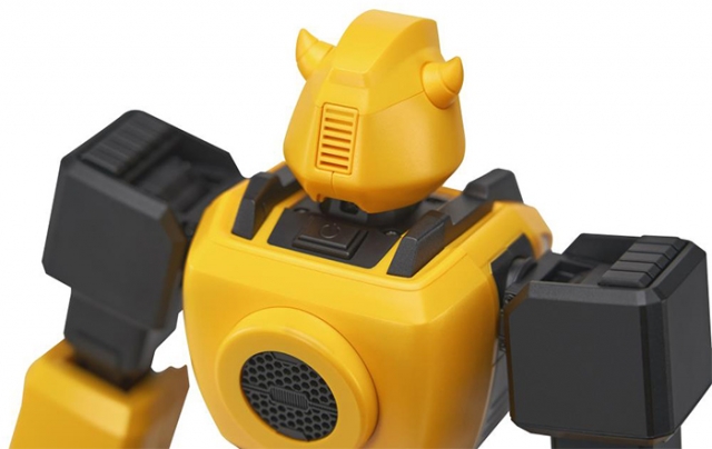 Bumblebee Performance Series | Robosen Transformers Robot