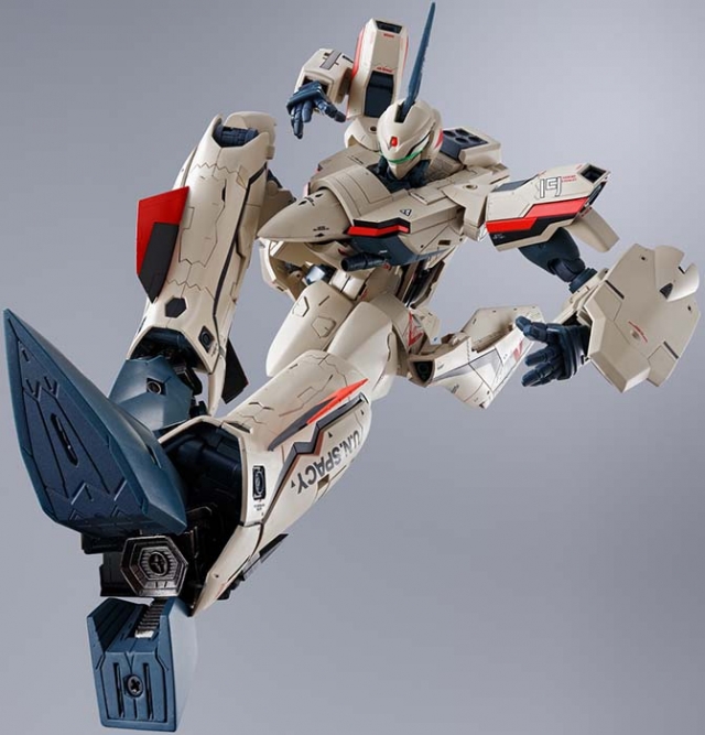 YF-19 Excalibur (Isamu Alva Dyson Use) DX Chogokin | Macross Plus | Bandai Spirits