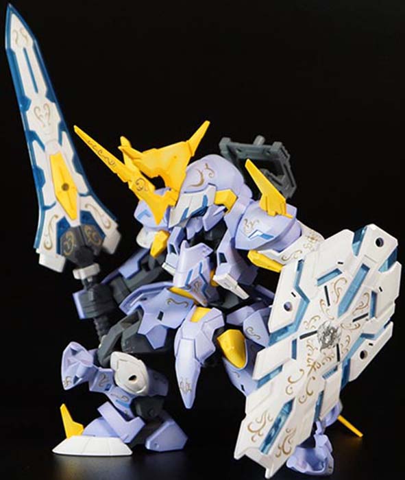 Pla-Act 13 Arthur Armor Decoration Version Model Kit | Pla-Act | PLUM
