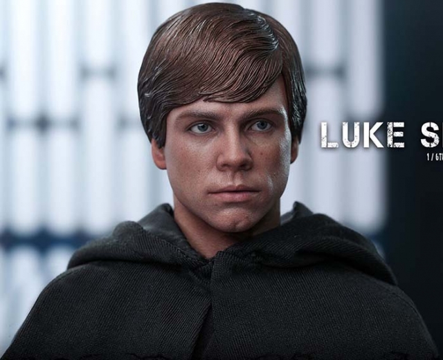 DX22 Luke Skywalker Jedi Knight with Grogu 1/6th Scale Collectible Figure Set | The Mandalorian | Star Wars