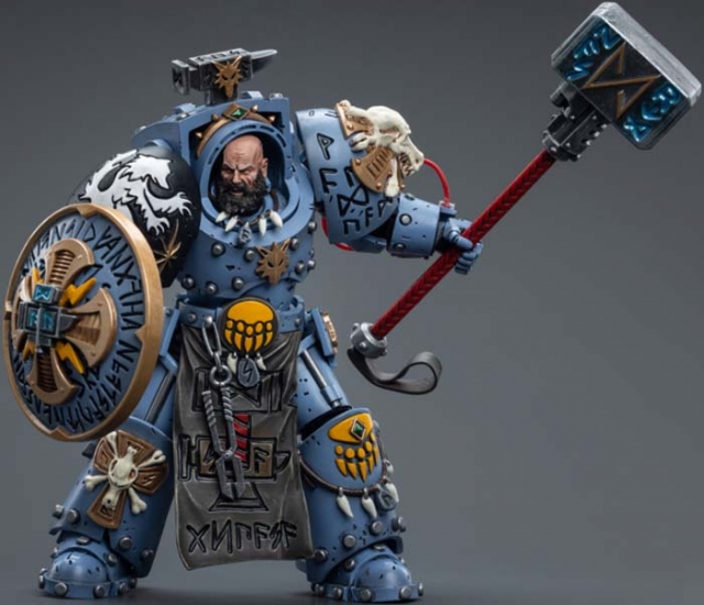 Space Wolves Arjac Rockfist 1/18 Scale | Warhammer 40K | Joy Toy 