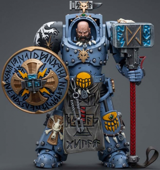 Space Wolves Arjac Rockfist 1/18 Scale | Warhammer 40K | Joy Toy 