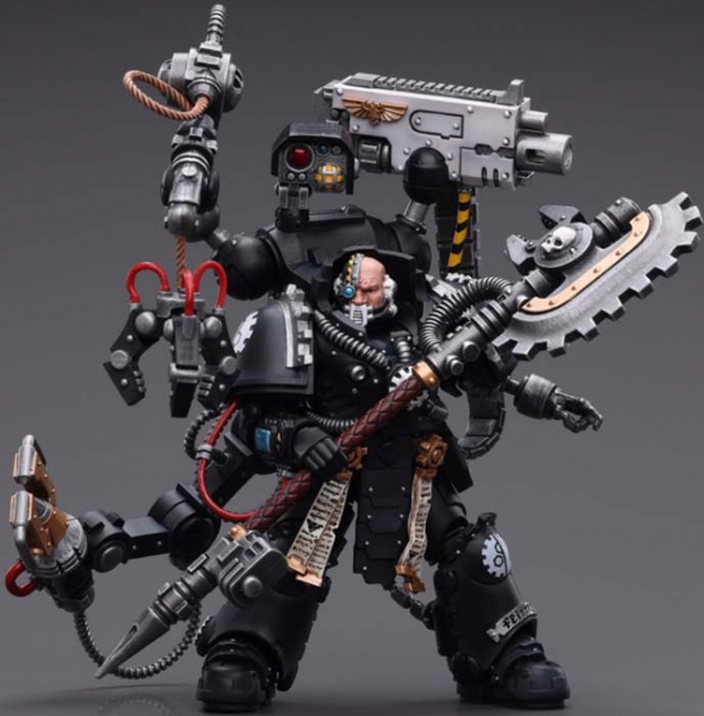 Iron Hands Iron Father Feirros 1/18 Scale | Warhammer 40K | Joy Toy