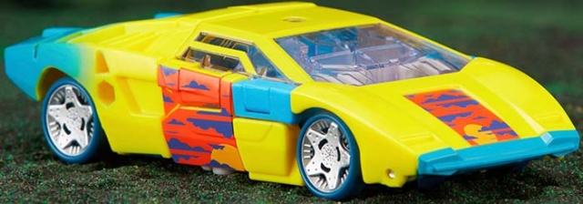 G2 Universe Sideswipe Deluxe Class | Transformers: Legacy Evolution
