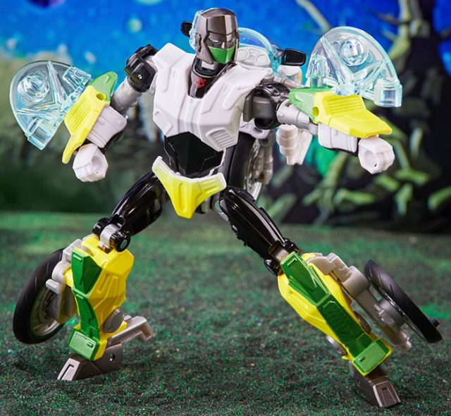 G2 Universe Laser Cycle Deluxe Class | Transformers: Legacy Evolution