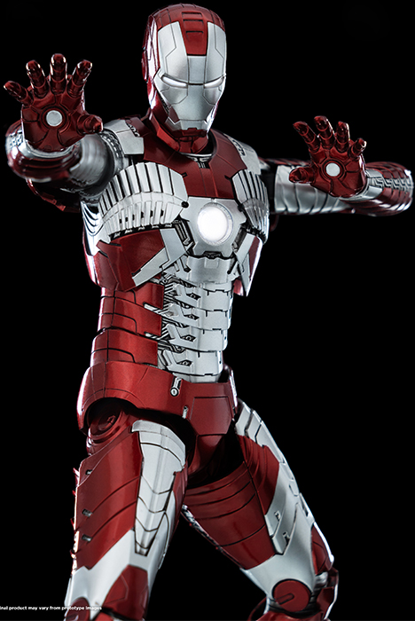 Iron Man Mark V DLX Collectible Figure| Iron Man 2 | threezero