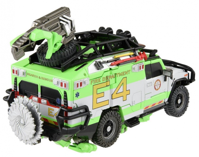 MPM-11D Ratchet | Transformers: Dark of the Moon | Transformers Masterpiece Movie Series