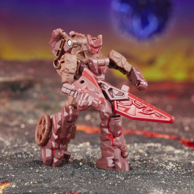 Infernac Universe Bouldercrash Core Class | Transformers: Legacy United