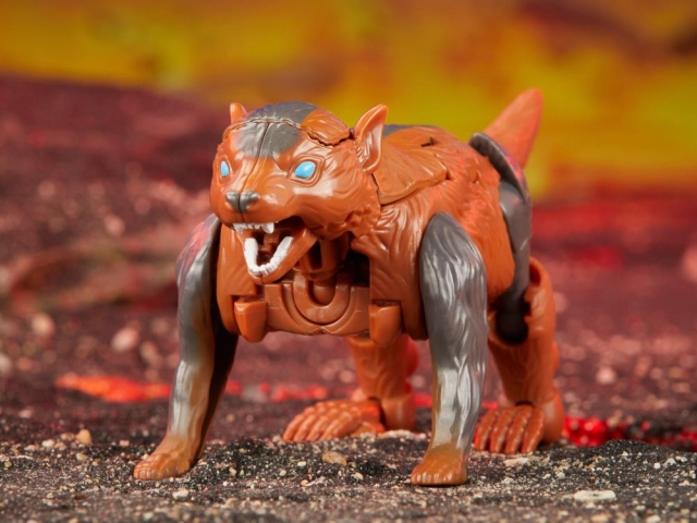 Beast Wars Universe II Tasmania Kid Legacy Core Class | Transformers Generations Legacy