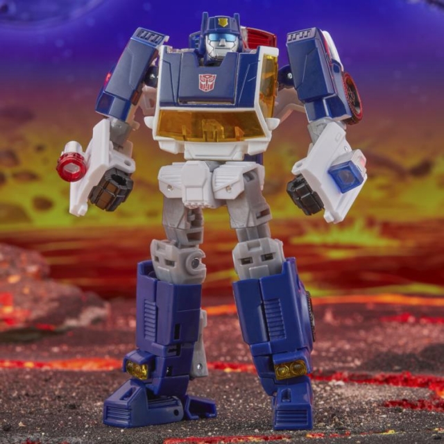 Rescue Bots Universe Autobot Chase Deluxe Class | Transformers: Legacy United