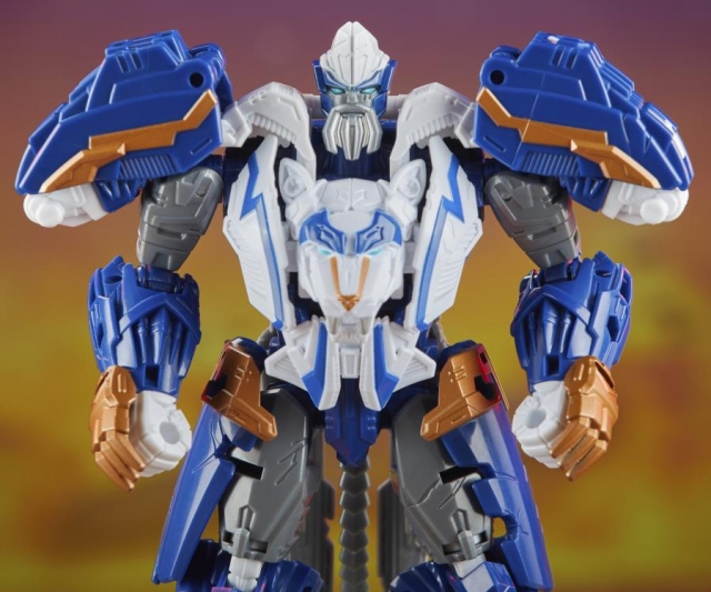 Prime Universe Thundertron Voyager Class | Transformers: Legacy United