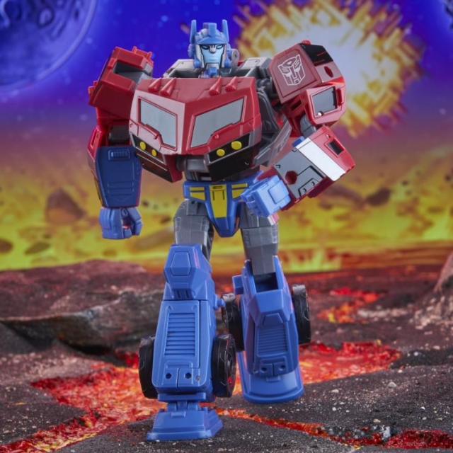 Animated Universe Optimus Prime Voyager Class | Transformers: Legacy United