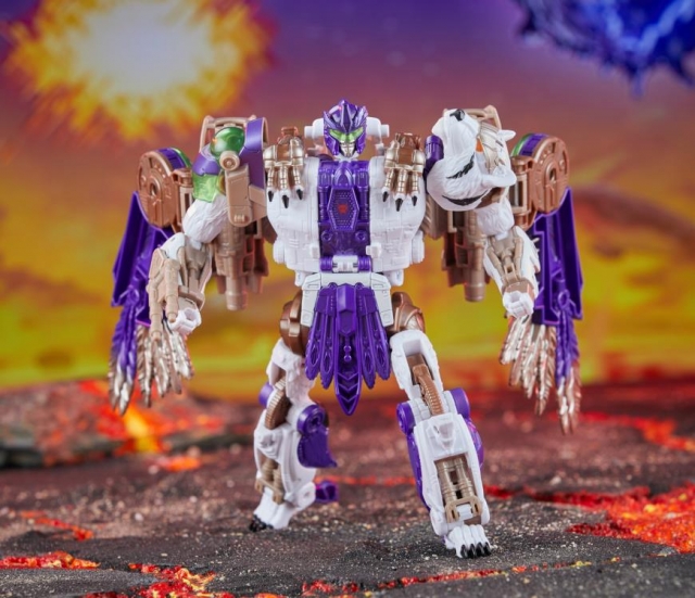 Beast Wars Universe Tigerhawk Leader Class | Transformers: Legacy United