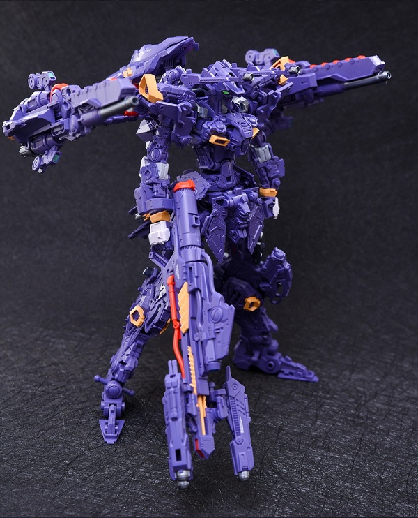 THB-02A Thunderbolt 1/100 Scale Model Kit | Infinite Nova | IN ERA+