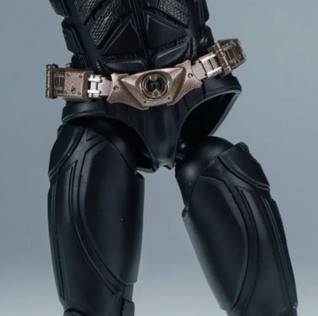 Batman and Bat-Signal Deluxe Model Kit 1/12 Scale | Batman: The Dark Knight | Modoking
