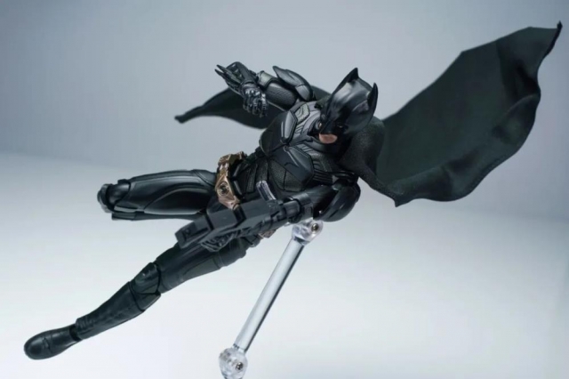 Batman and Bat-Signal Deluxe Model Kit 1/12 Scale | Batman: The Dark Knight | Modoking