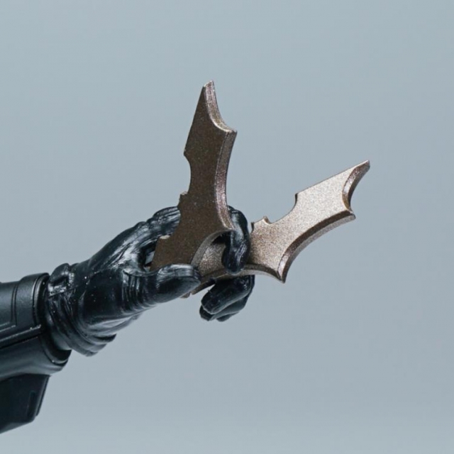 Batman and Bat-Signal Deluxe Model Kit 1/12 Scale | Batman: The Dark Knight | Modoking