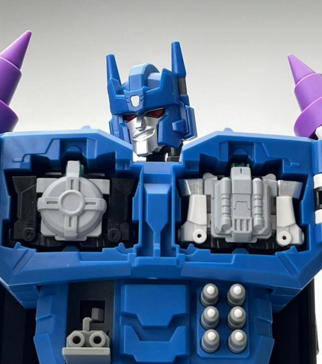 MB-08A Double Evil A | Fans Hobby