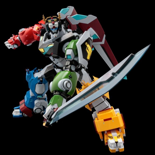 Voltron RIOBOT PX Previews Exclusive | Voltron: Legendary Defender | Sentinel