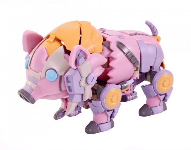 FA-02C Taro Oink | Adventure Cloud | Toy Notch