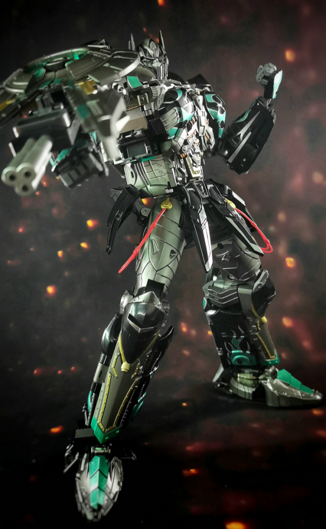 R-02B Challenger Black Version | Unique Toys