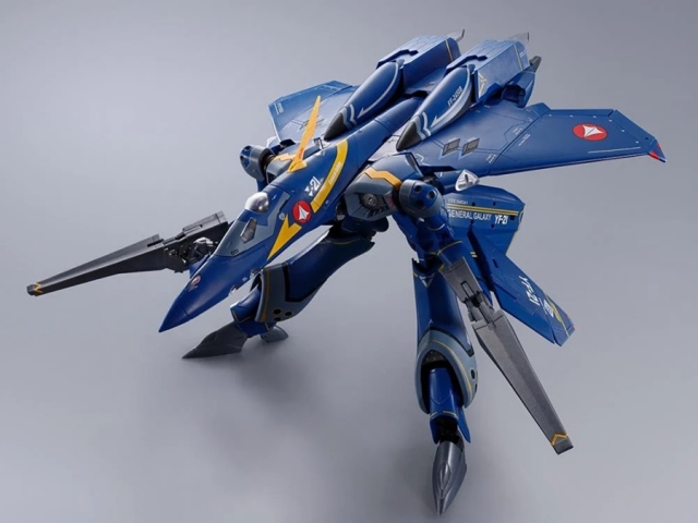 YF-21 (Guld Goa Bowman Machine) DX Chogokin | Macross Plus | Bandai Spirits