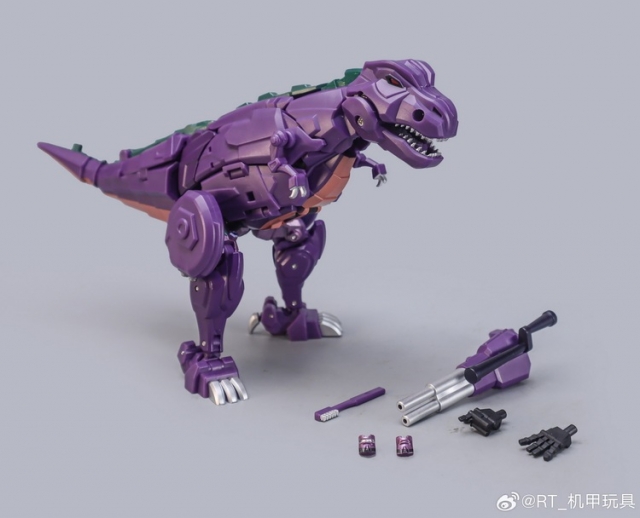 RT-02 Tyrant | Robot Toys
