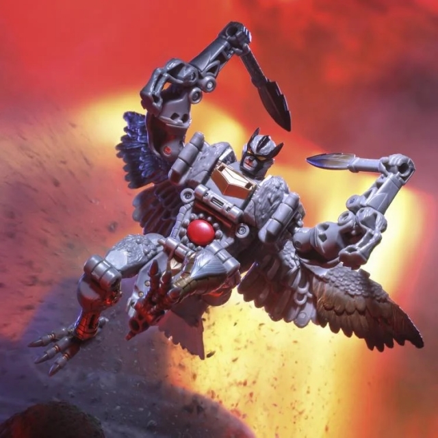 Beast Wars Universe Silverbolt Voyager Class | Transformers: Legacy United