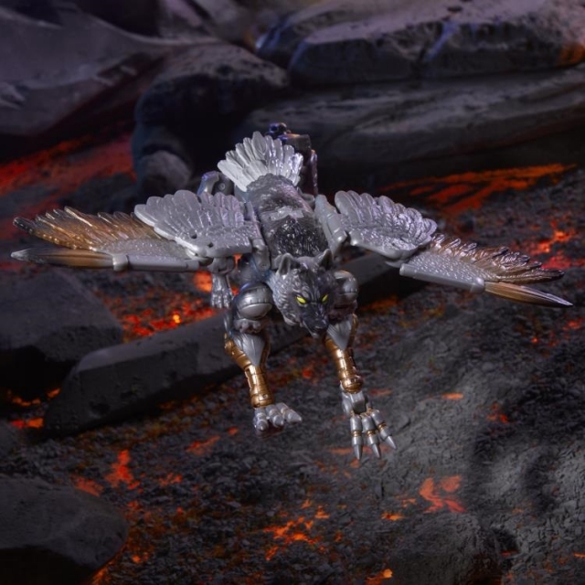 Beast Wars Universe Silverbolt Voyager Class | Transformers: Legacy United