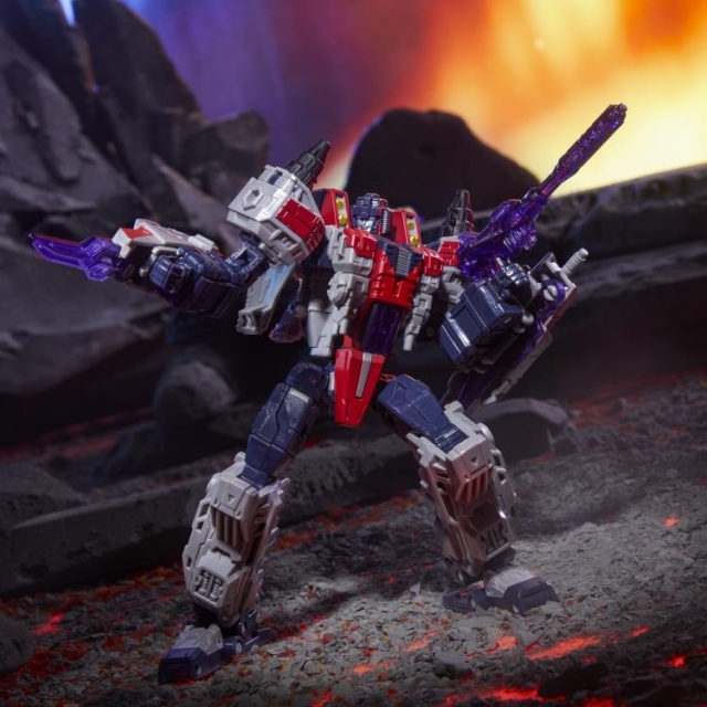 Cybertron Universe Starscream Voyager Class | Transformers: Legacy United