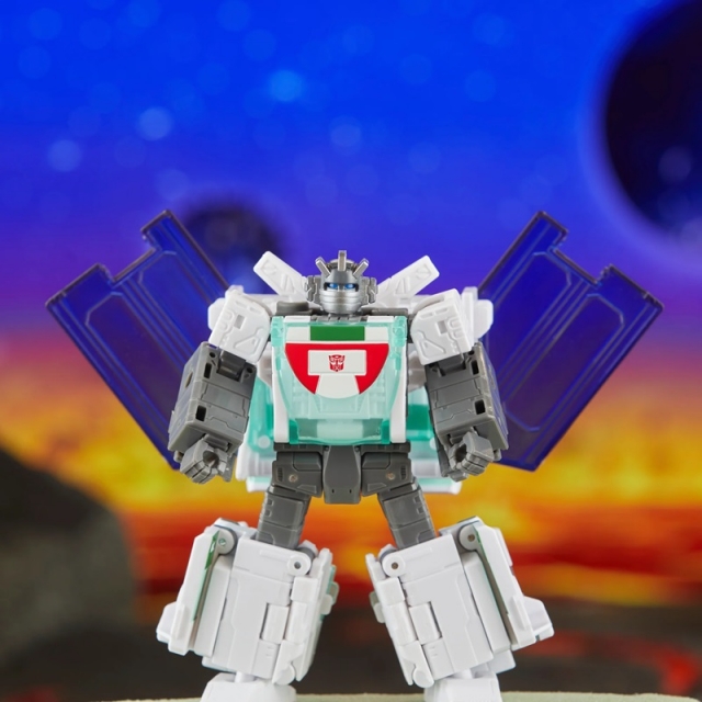 Origin Wheeljack Voyager Class | Transformers: Legacy United