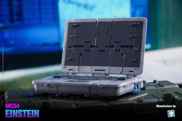 MC-04 Einstein | Dr. Wu Movie Collector