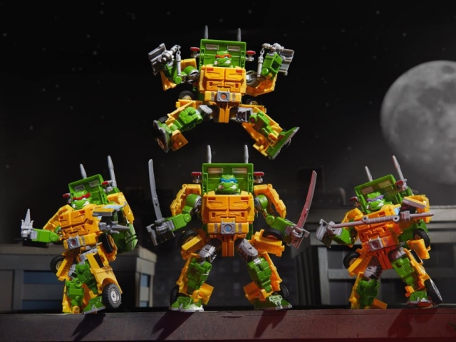 Transformers Party Wallop | Teenage Mutant Ninja Turtles | Transformers Collaborative