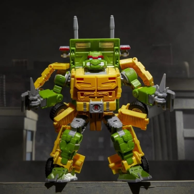Transformers Party Wallop | Teenage Mutant Ninja Turtles | Transformers Collaborative
